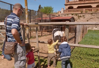 vallès occidental con niños