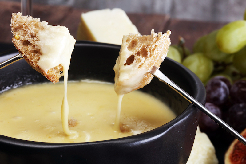 Receta fondue de queso suiza