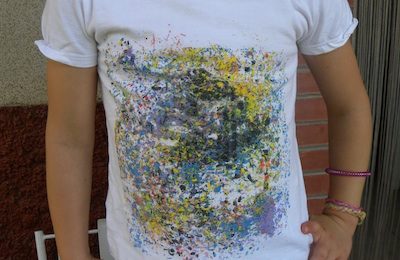 hacemos una camiseta con ceras de colores