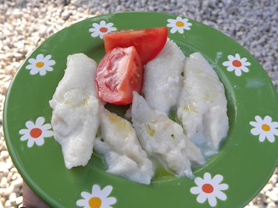 pescado en leche