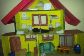 hacemos una casa para los playmobil