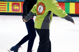 patinar-sobre-hielo-con-nños