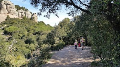 excursión con niños a la mola