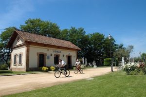 baix emporda con niños