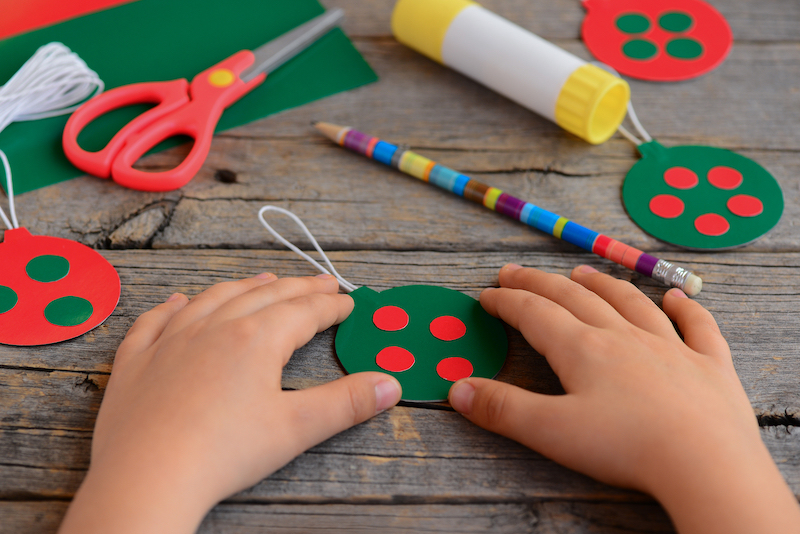 ADORNOS PARA EL ÁRBOL DE NAVIDAD PARA HACER CON NIÑOS