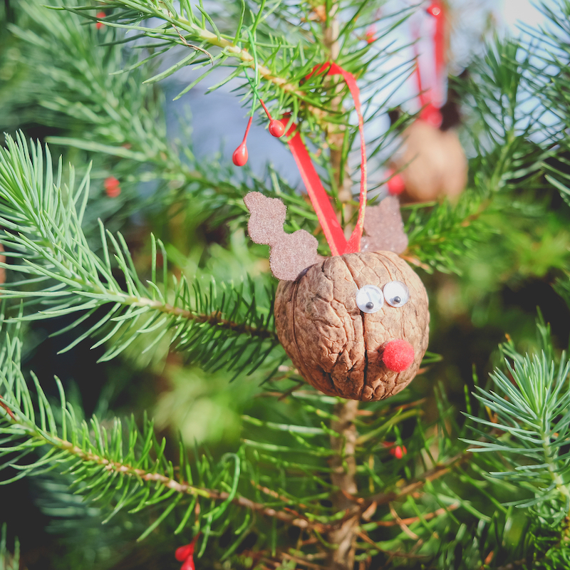 GUARNIMENTS PER L'ARBRE DE NADAL PER FER AMB NENS