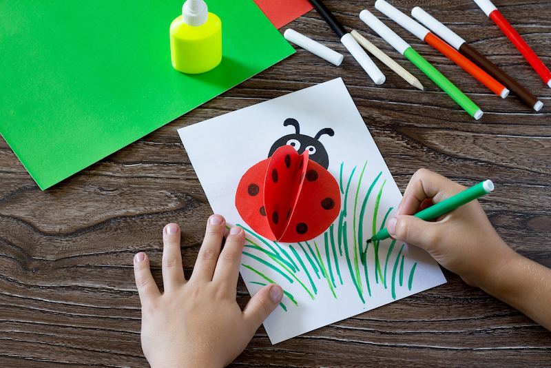 Manualidades de primavera para hacer con niños 