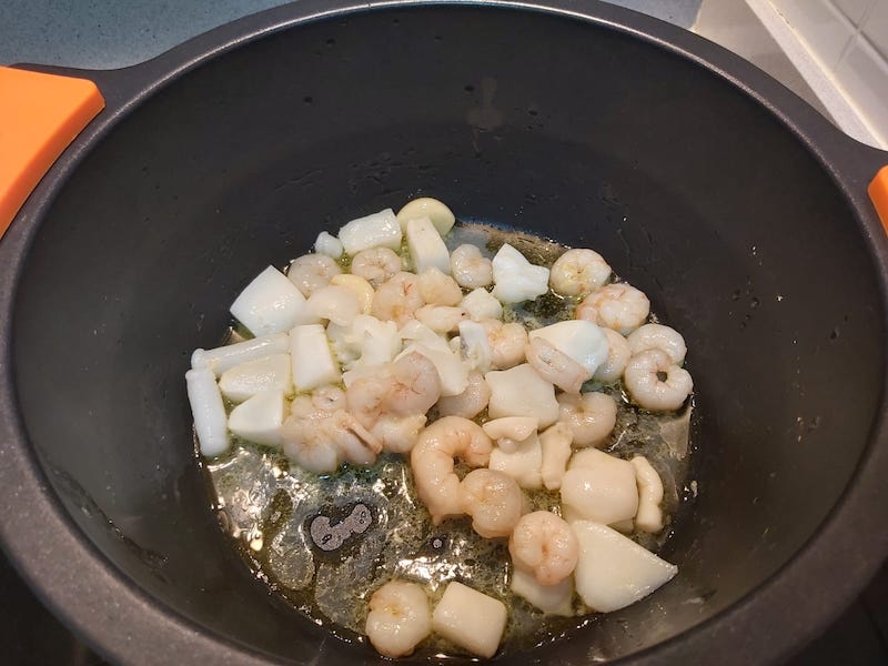 arroz con gambas y sepia