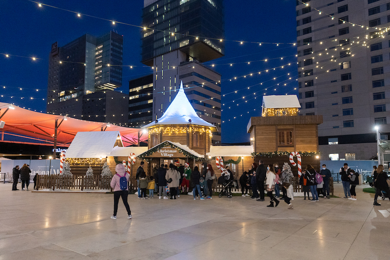 CHRISTMAS VILLAGE DE DIAGONAL MAR