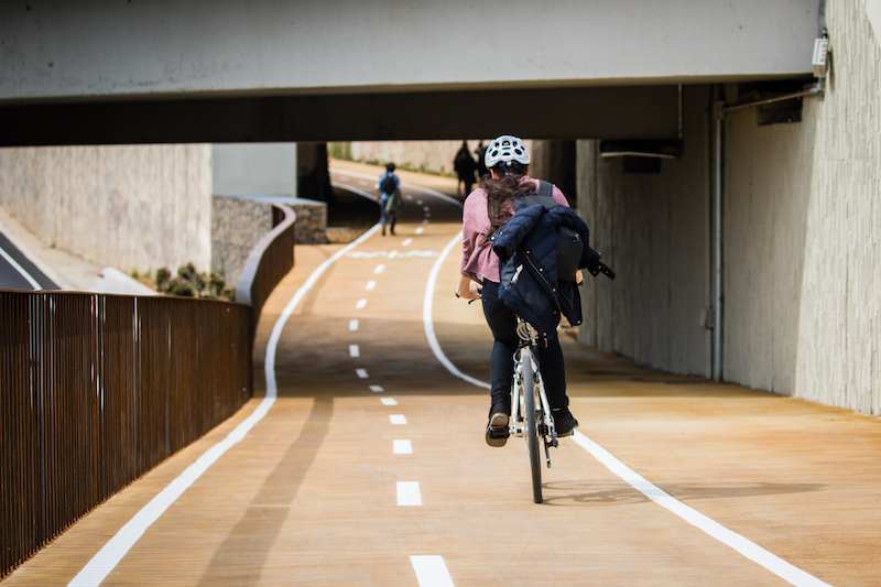 en bicicleta por los municipios del área metropolitana