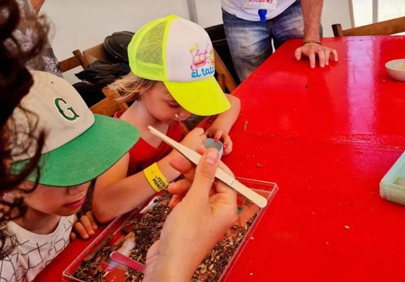 monnatura delta con niños y niñas actividades