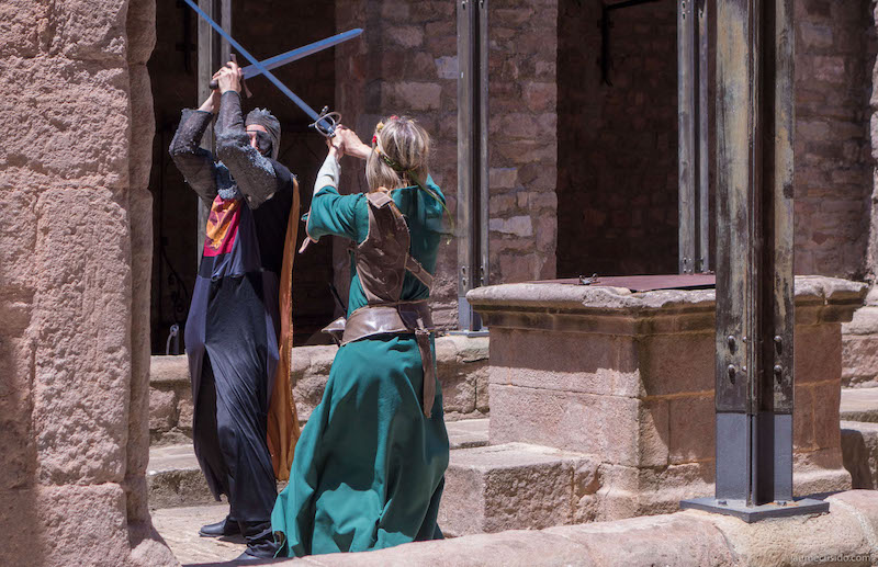 VISITA TEATRALITZADA AL CASTELL DE CARDONA