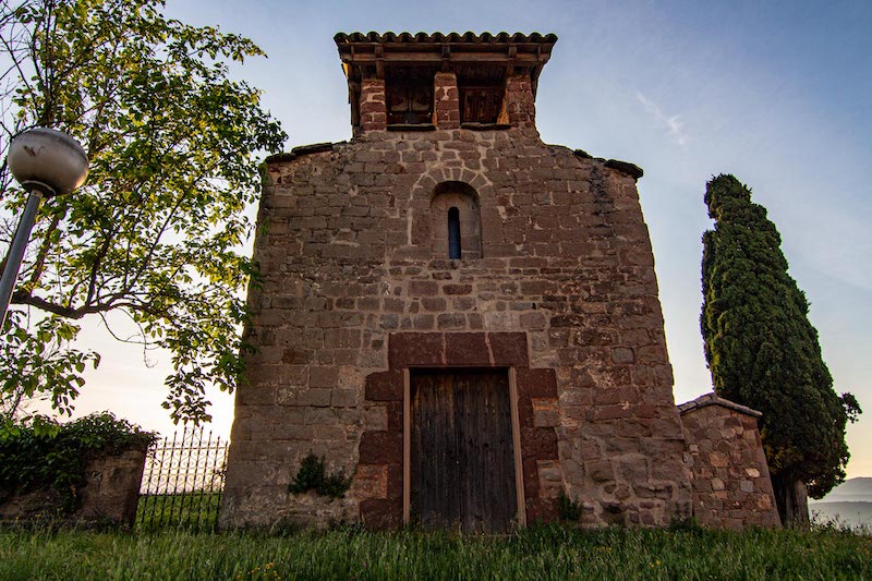 excursión en Santa Maria de Merlès con niños y niñas