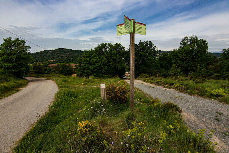 excursiones en santa creu de jutglar con niños y niñas